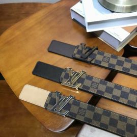 Picture of LV Belts _SKULVBelt38mmX100-125cm7D626045